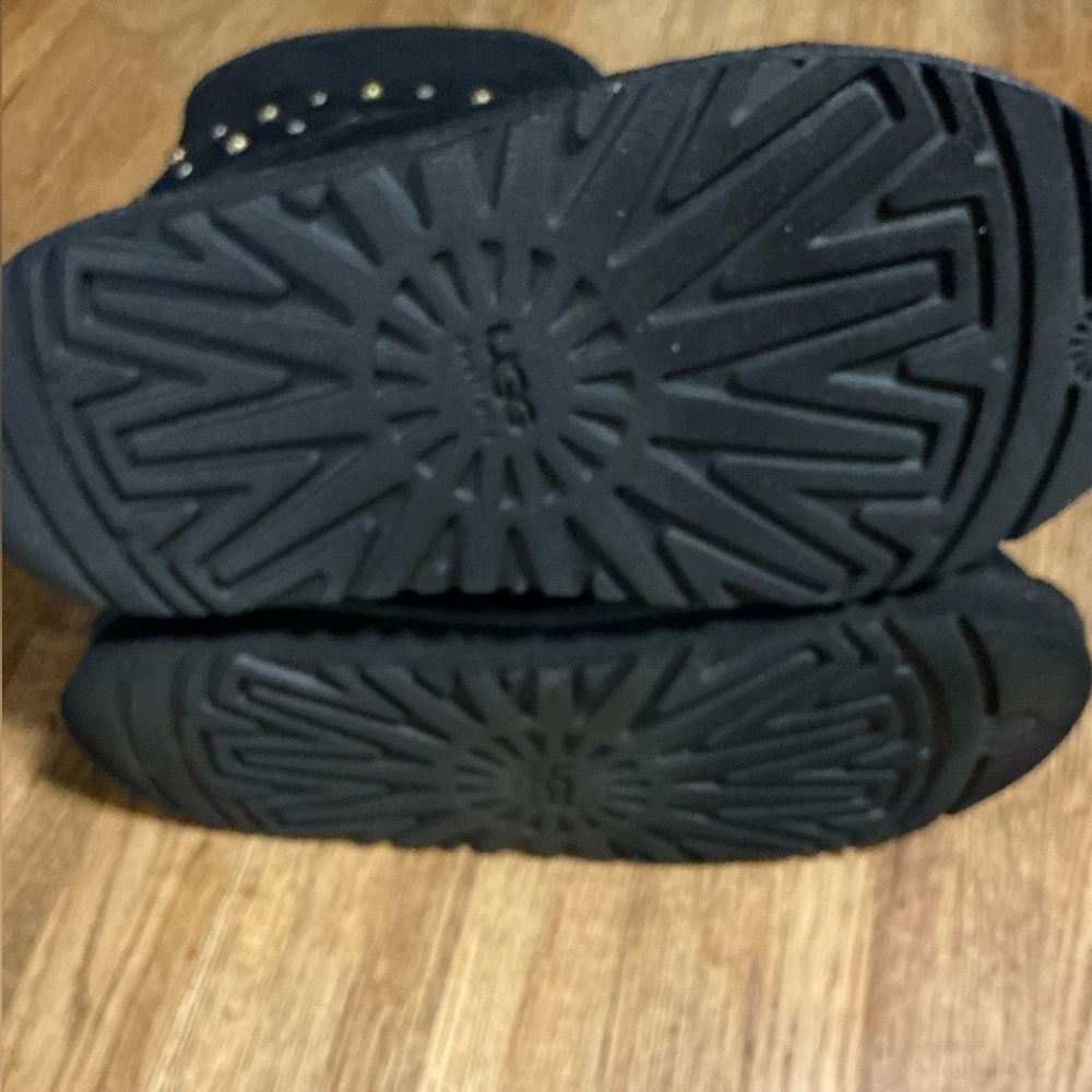 UGG Black Studded Suede Shearling Boots - Picture 5 of 8